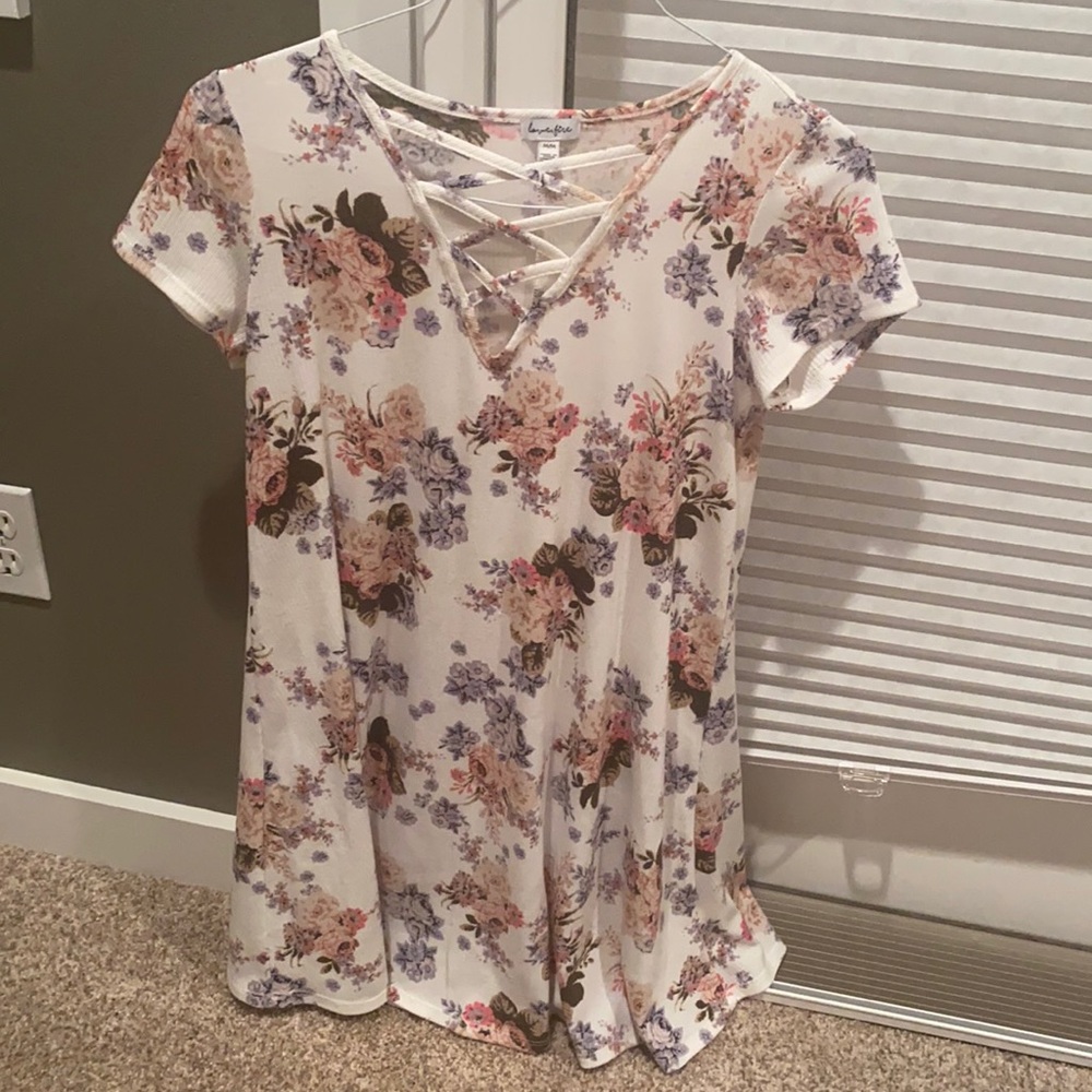 Cute flower dress with cross section in front